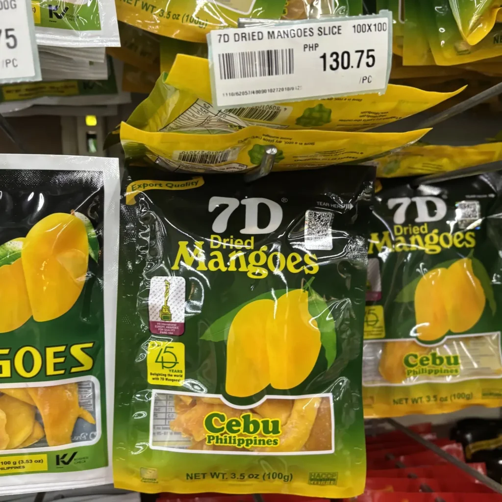 スーパーで売ってる7D Dried Mangoes (定番のドライマンゴー) 100G