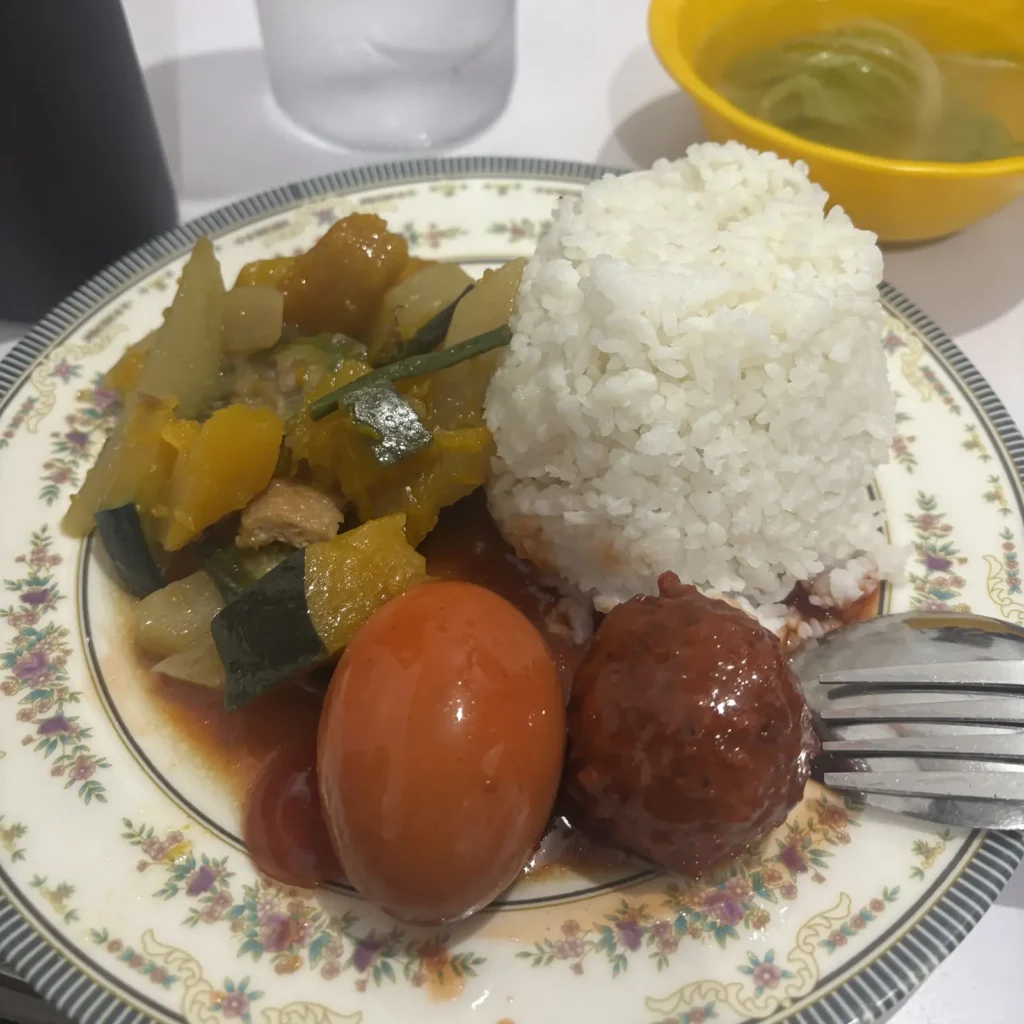 カレンデリアで食べたごはん
